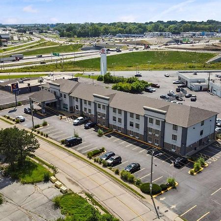 Comfort Inn & Suites St Louis-Hazelwood Exteriér fotografie