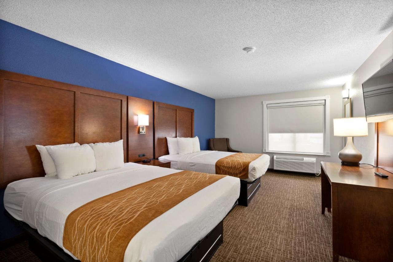 Comfort Inn & Suites St Louis-Hazelwood Exteriér fotografie